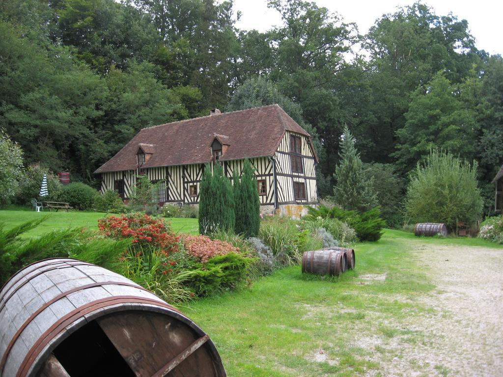 La Boursaie Bed & Breakfast Livarot-Pays-d'Auge Dış mekan fotoğraf