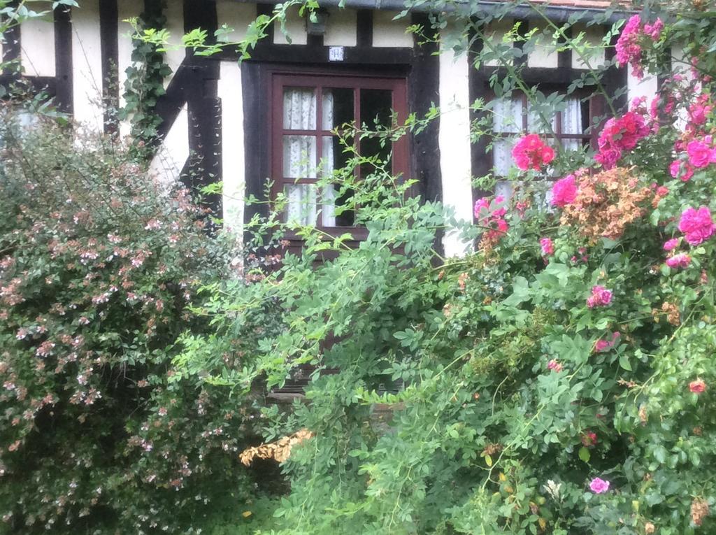 La Boursaie Bed & Breakfast Livarot-Pays-d'Auge Dış mekan fotoğraf